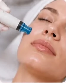 Xie Essential tratamiento facial con tecnología Hydrafacial
